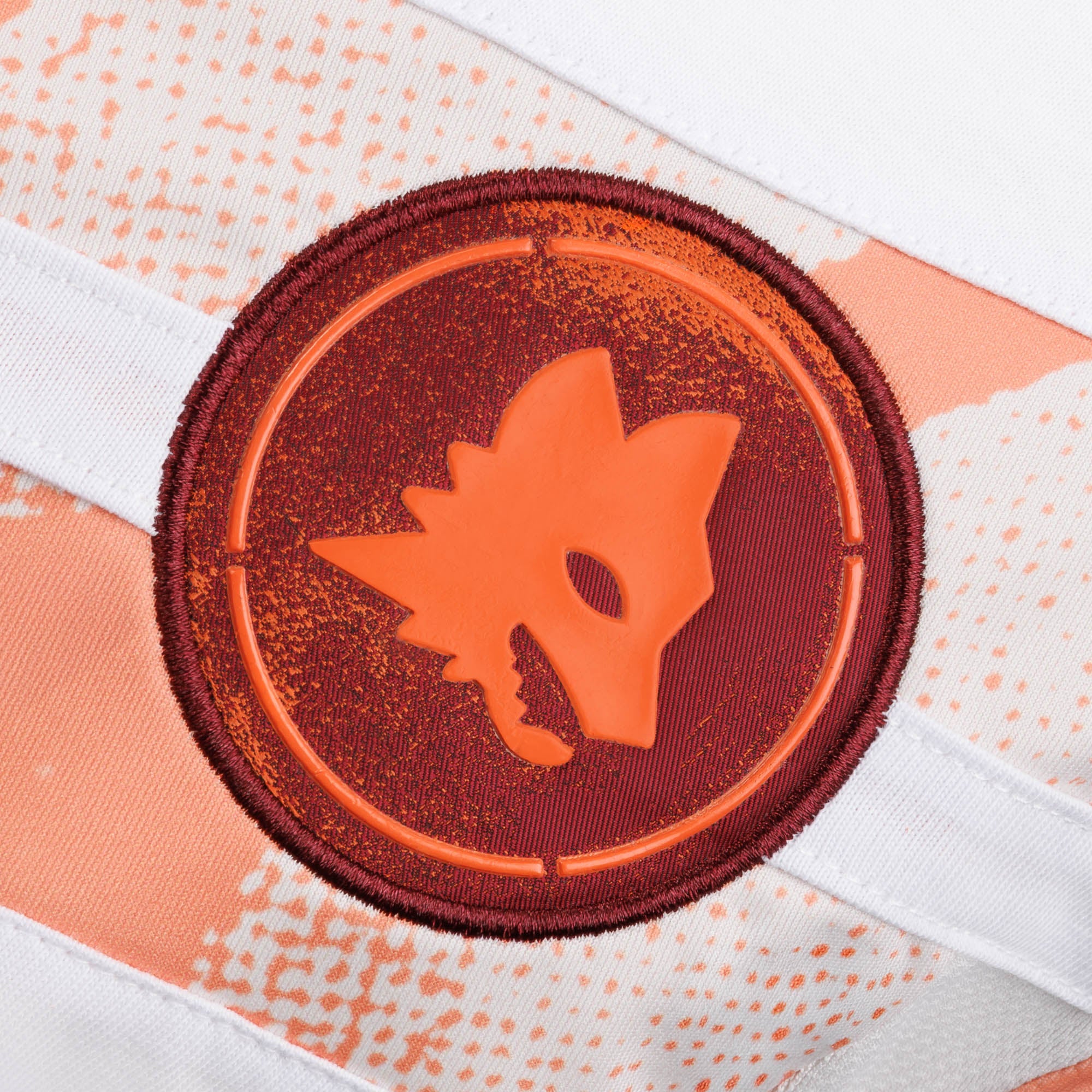 T-shirt Upcycling – Recupero Maglia Gara Away 2024/2025